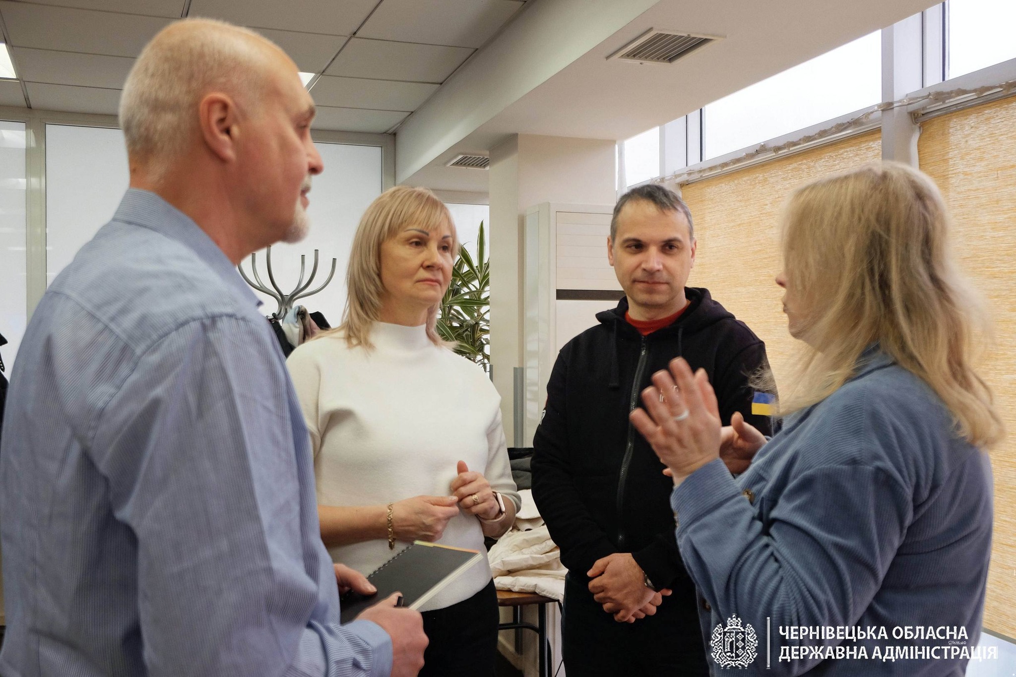 Працівників ЦНАП Буковини навчали емоційної стійкості та профілактики вигорання