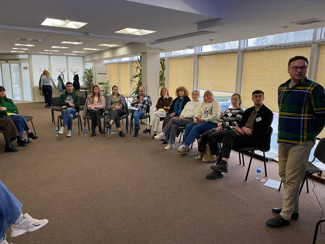 Працівників ЦНАП Буковини навчали емоційної стійкості та профілактики вигорання