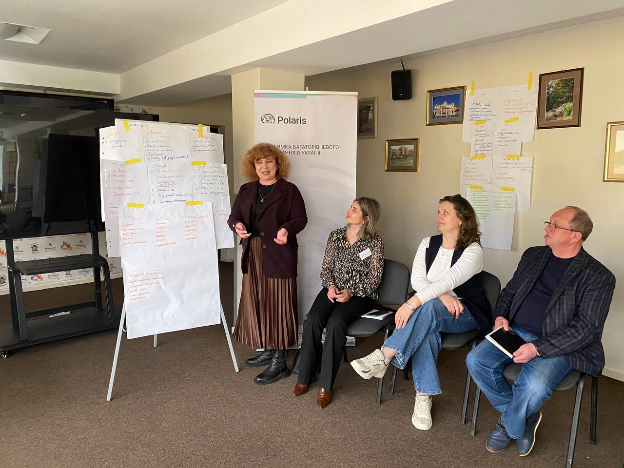 Працівників ЦНАП Буковини навчали емоційної стійкості та профілактики вигорання